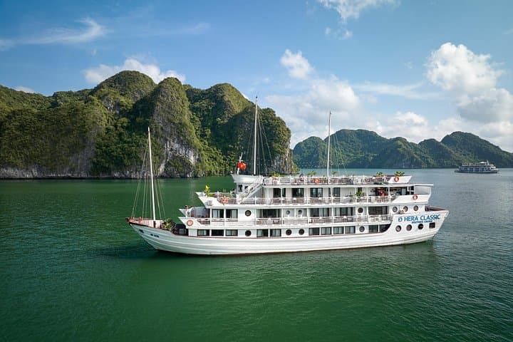HERA Classic 2-Day Halong Bay Overnight Cruise: Kayaking, Caves & Tai Chi photo 1