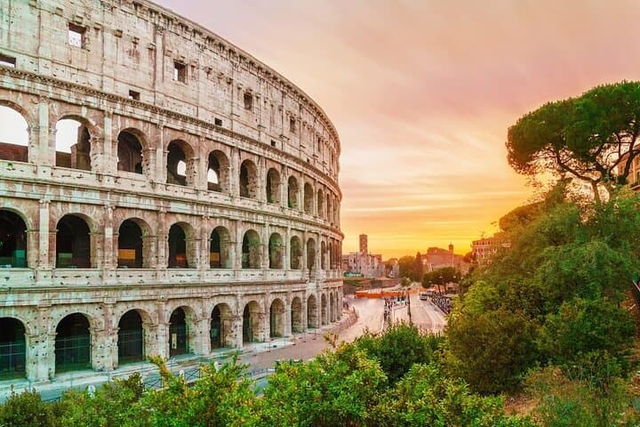 Rome Golf Cart Tour: Gelato Tasting & Historic Highlights photo 3