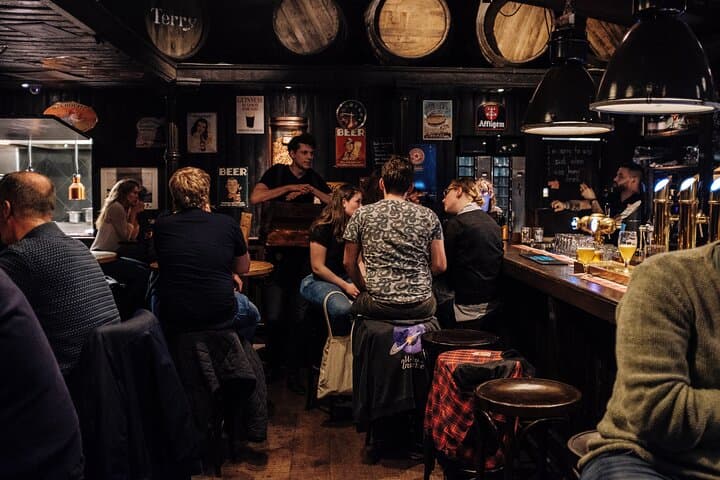 Pub Crawl Ponta Delgada: Nightlife Tour in Sao Miguel, Azores photo 4