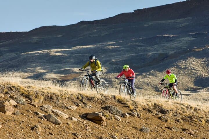 Patagonian Safari Mountain Biking: 16km Estancia 25 de Mayo Adventure photo 2