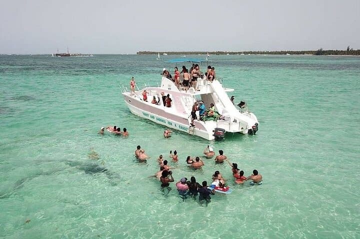 Punta Cana Catamaran Party & Snorkel Cruise from Bávaro photo 3