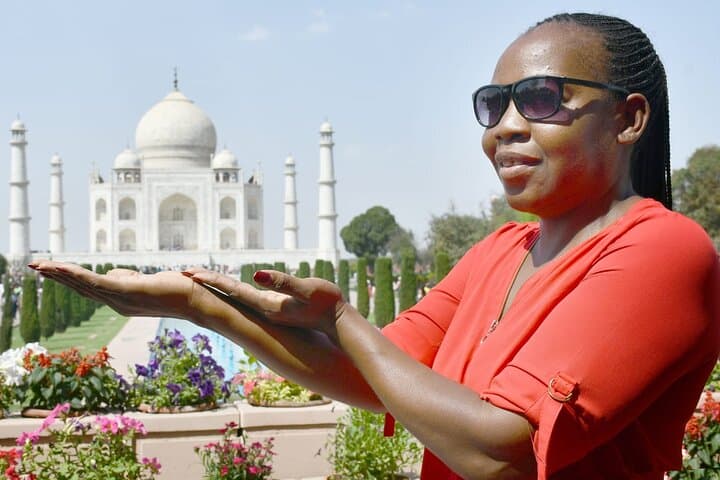 Same-Day Taj Mahal & Agra Fort Tour from Mumbai — Flights, Guide, and Practical Tips photo 5