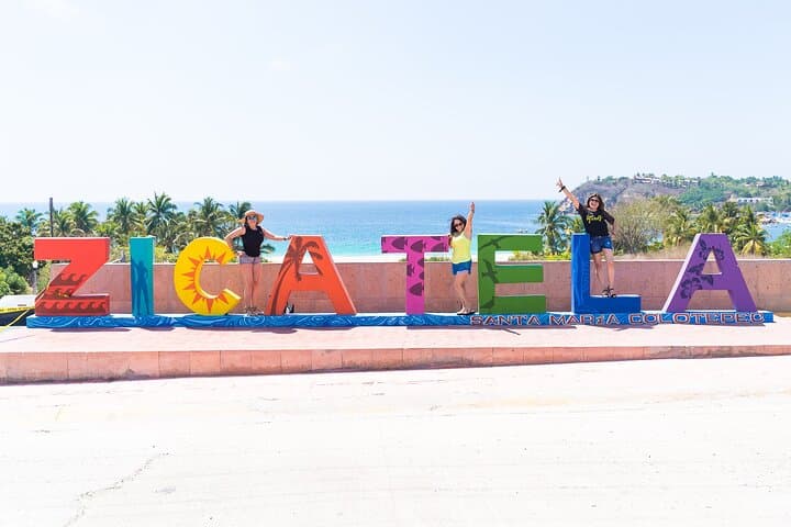Puerto Escondido Day Trip from Oaxaca: Boat Tour, Surf & Turtle Release photo 6