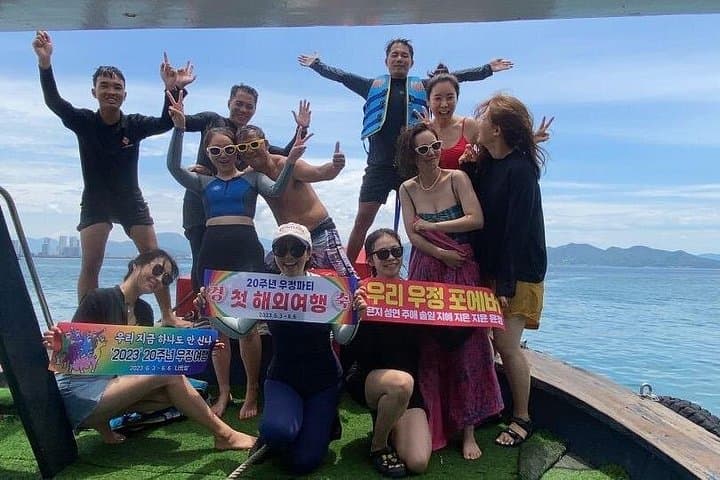 Snorkel Dong Tam: Coral Reefs, Floating Bar & Beach Party in Nha Trang photo 4