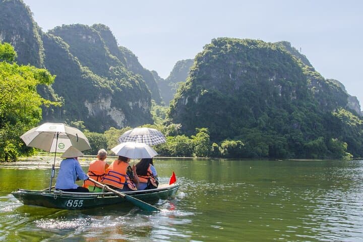 Ninh Binh One-Day Private Tour: Bai Dinh, Trang An & Mua Cave from Hanoi photo 4