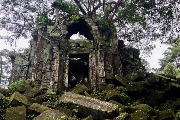 Beng Mealea and Bakong: Full-Day Private Temple Tour from Siem Reap photo 5