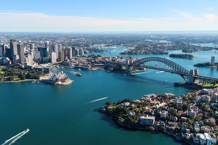 Explore Sydney Harbour’s Secret Islands: Private Morning Boat Tour & Wildlife photo 2