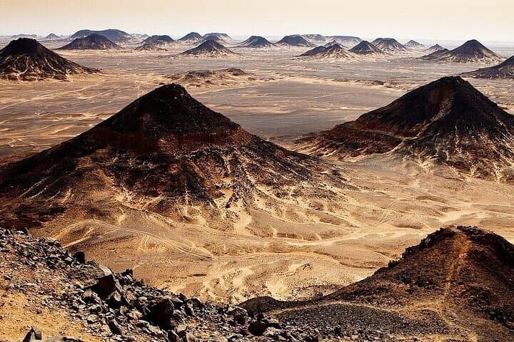 2-Day Private White Desert & Bahariya Oasis Tour from Cairo photo 6