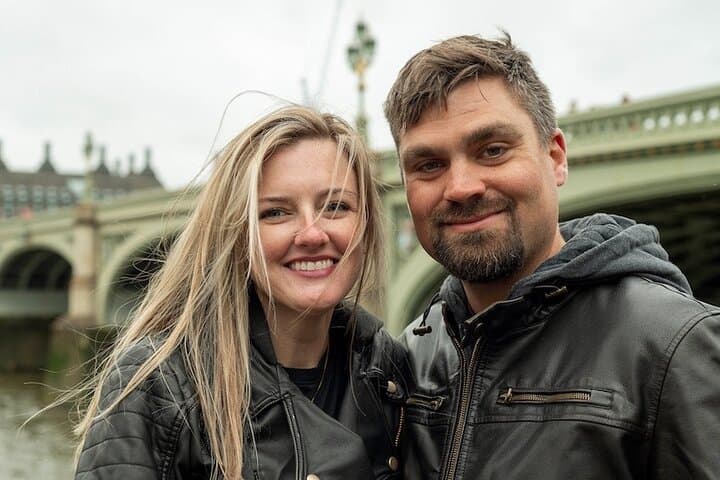 Private Photoshoot in London: Professional City Portrait Session photo 5