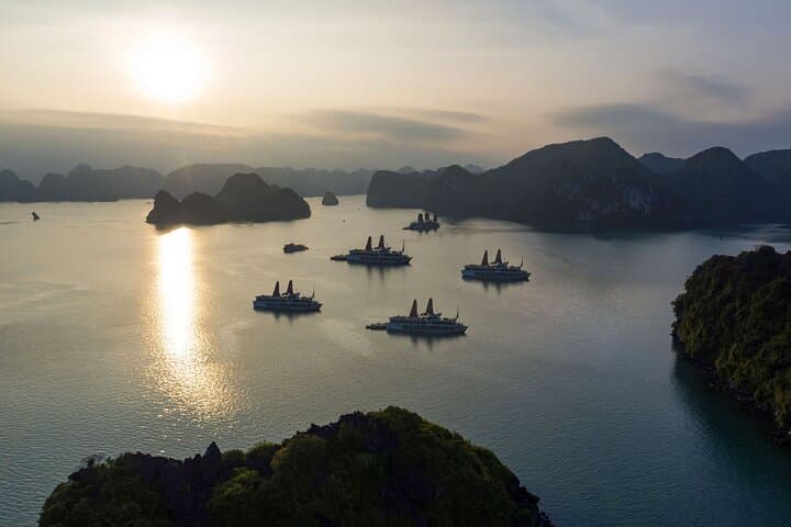 Orchid Trendy 2-Day Halong Bay Cruise: Overnight Luxury on Limestone Seas photo 4