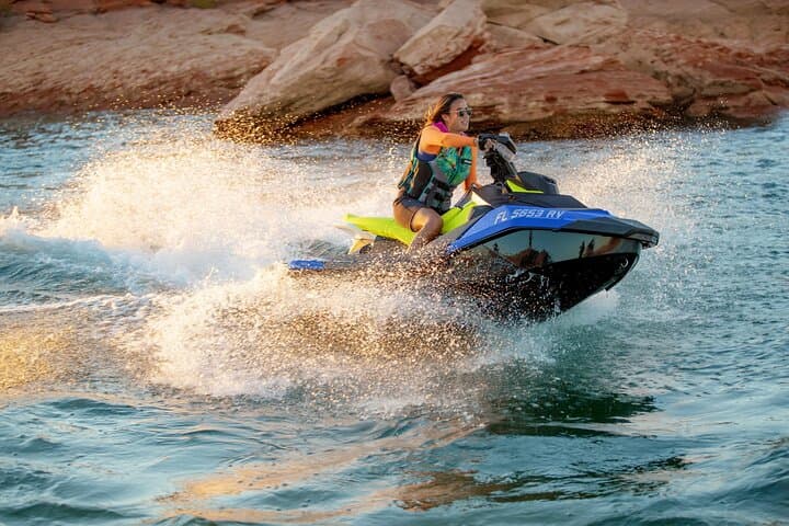 Alanya Jet-Ski Adventure: 15-Minute High-Speed Ride Along the Mediterranean photo 2