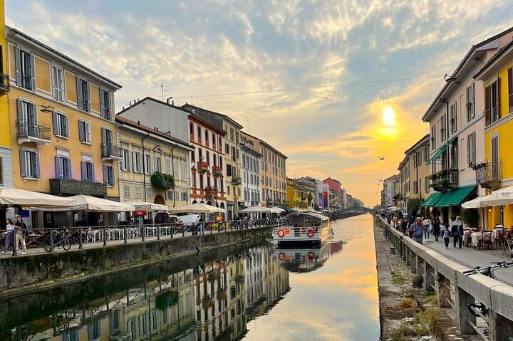 Brunch Cruise on Milan's Navigli: Historic Canal Boat Tour & Pier Brunch