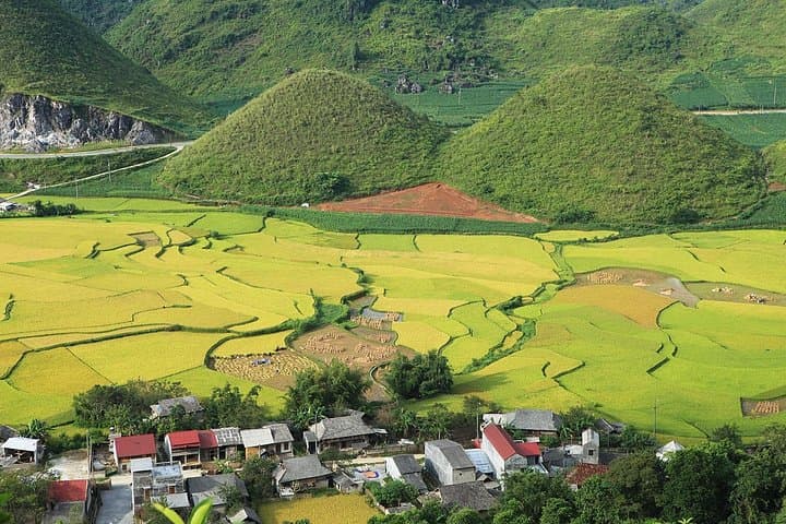 Karst Plateau Geopark: 3-Day Ha Giang Tour from Hanoi