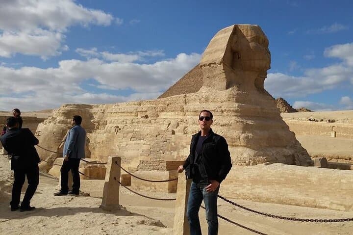 Private Giza Pyramids, Memphis & Saqqara Day Tour with Lunch photo 4