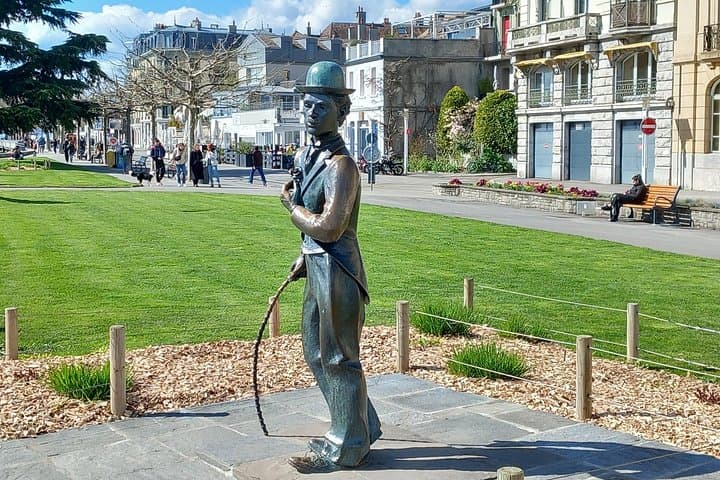 In the Footsteps of Charlie Chaplin: Private Vevey & Lavaux Tour