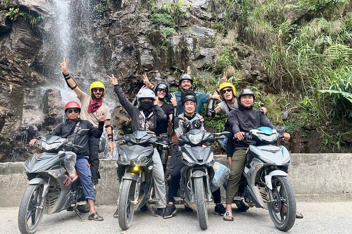 Ha Giang Loop 4-Day Motorbike Tour: Dong Van, Ma Pi Leng & Lung Cu photo 4