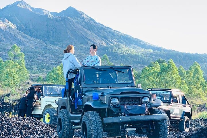 Mount Batur Jeep Sunset Tour — Black Lava, Black Sand & Coffee Farm Experience photo 5