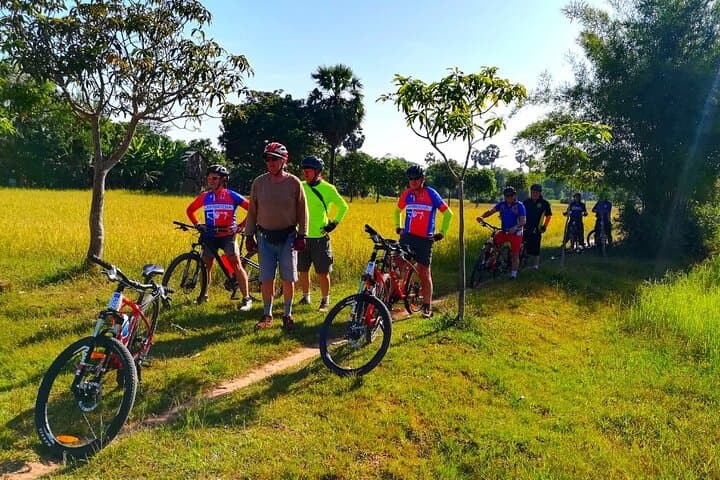 Siem Reap Village Biking: Half-Day Ride to West Baray & Local Markets