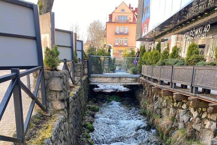 Zakopane Day Trip from Krakow: Gubałówka Funicular, Chocholów Cheese & Thermal Pools photo 4