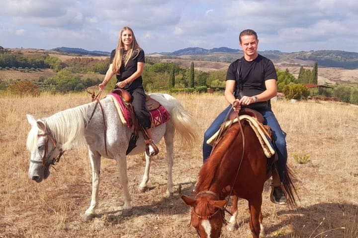 Horseback Riding in Chianti: 90-Minute Tuscan Countryside Ride from Florence photo 2
