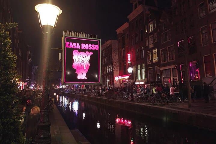 Red Light District Private Tour: History, Culture and Insider Walking Guide photo 3