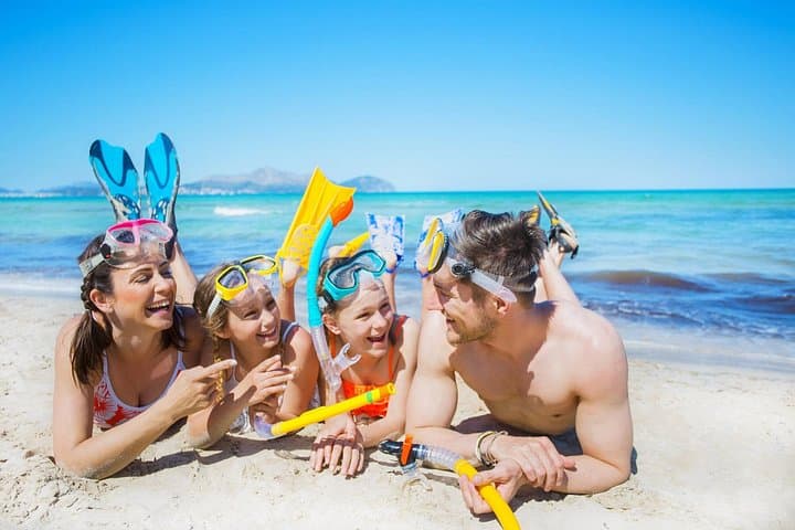 Hurghada Full-Day Boat Trip to Giftun Islands — Snorkeling, Diving & Lunch photo 1