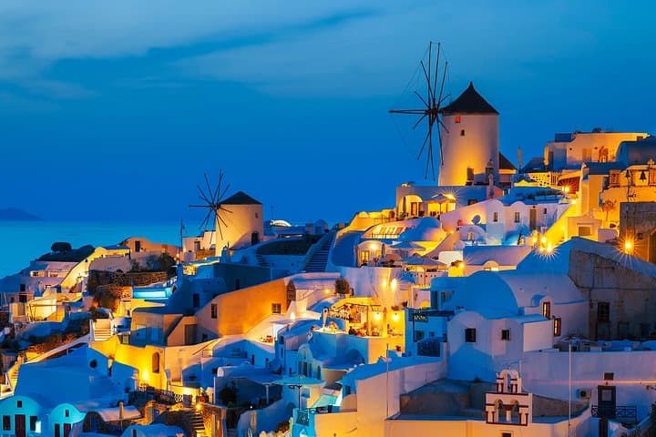 Santorini 4-Day Island Escape from Athens: Caldera, Volcano & Hot Springs photo 3