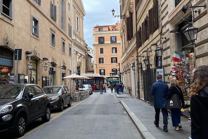 Evening Rome Walking Tour: Pantheon, Piazza Navona & Campo de' Fiori photo 6