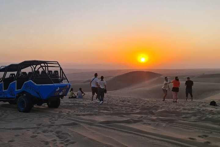 Huacachina Dune Buggy & Sandboarding Sunset Tour from Ica photo 4