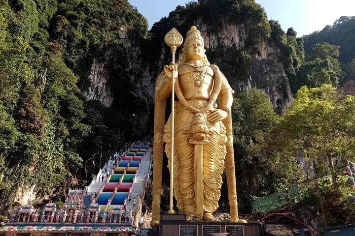 Rainforest Waterfall Dip and Batu Caves: Private Half-Day from Kuala Lumpur photo 4