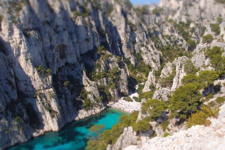 Sea Kayaking the Calanques: Guided Half-Day from Cassis to En-Vau photo 3