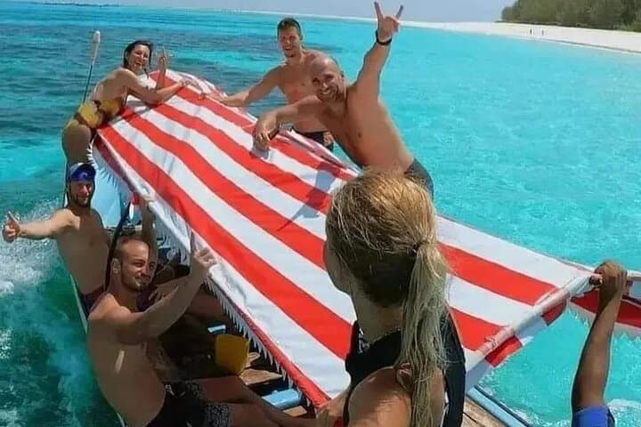 Private Mnemba Island Snorkel Tour with Lunch from Zanzibar