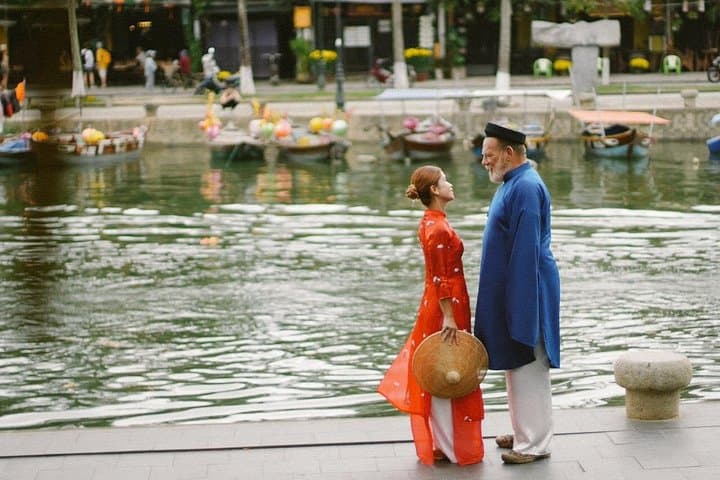 Hoi An Ao Dai Photoshoot: Private Traditional Attire Session in Ancient Town photo 1