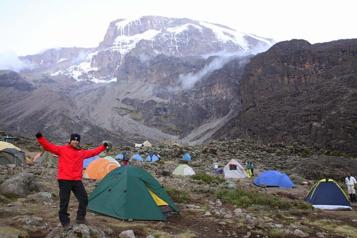 Machame Route Kilimanjaro: 7-Day Summit Trek from Arusha to Uhuru Peak photo 3