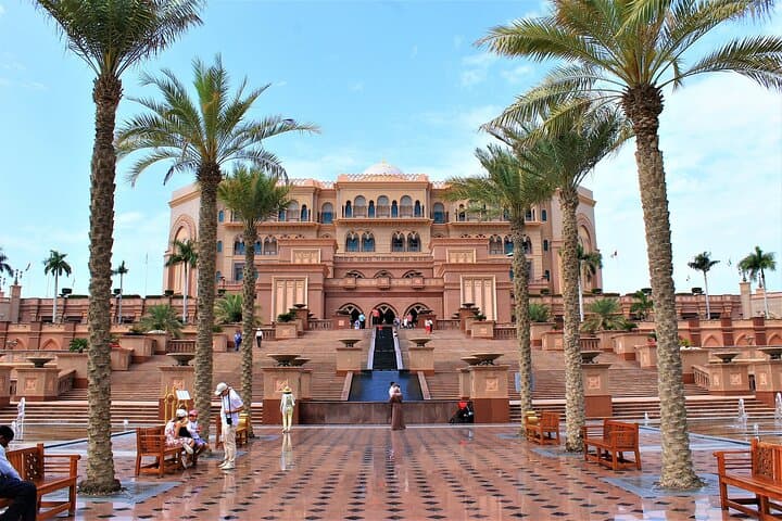 Private Abu Dhabi City Tour: Sheikh Zayed Mosque, Corniche & Saadiyat Highlights photo 6