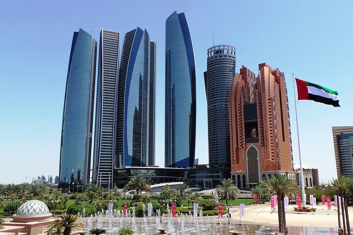 Private Abu Dhabi Day Tour From Dubai — Sheikh Zayed, Louvre & Corniche photo 6
