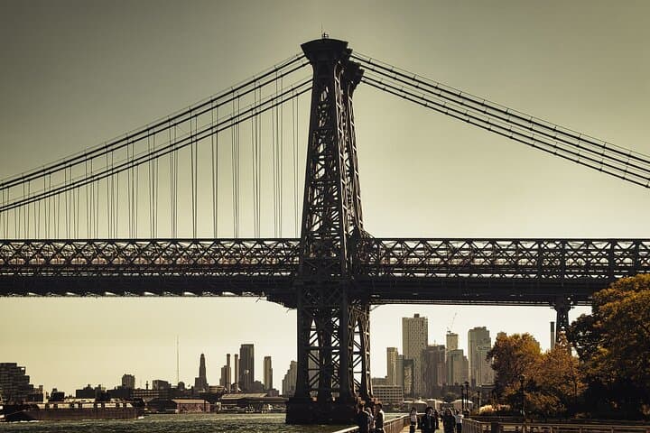 Hudson River Oktoberfest Cruise: Fall Beer & Skyline Views from Pier 36 photo 6