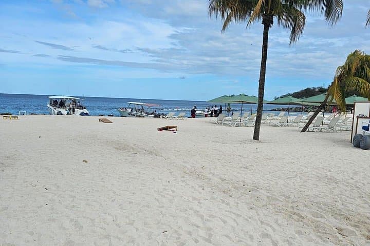 Stress-Free Transfer to Buccament Beach from Kingstown — Airport & Cruise Pickup photo 2
