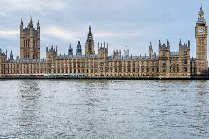 Private 3-Hour London Tour with Pickup — Iconic Landmarks & Rapid Highlights photo 4