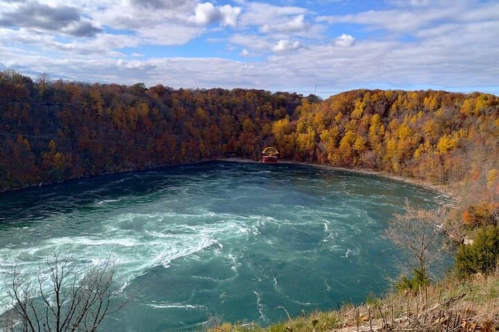 Niagara Falls Winter Wonderland Tour: Cave of the Winds, Prospect Point & Goat Island photo 5