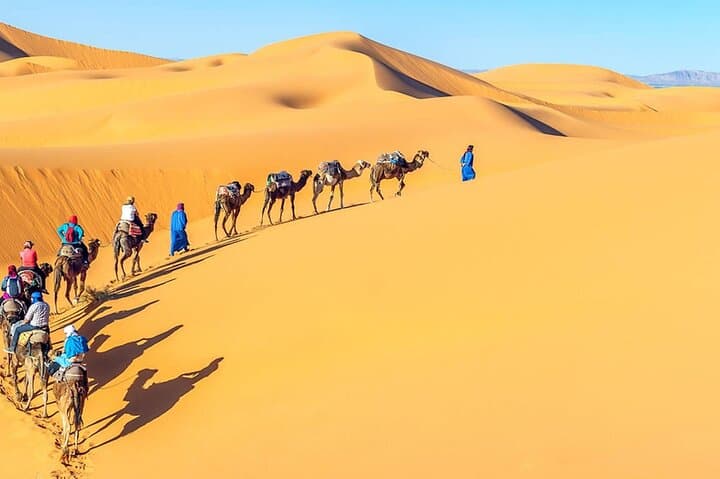 Cairo Layover Tour to Giza Pyramids and the Sphinx — 6-Hour Private Visit photo 2