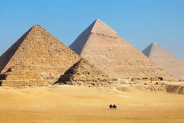 Walk the Giza Plateau and Sail a Felucca: Half-Day Cairo Adventure photo 4