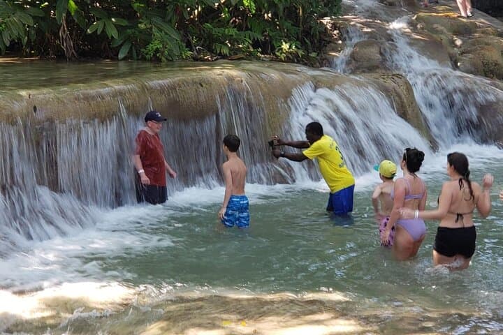 Climb Dunn's River Falls: Half-Day Adventure from Montego Bay photo 6