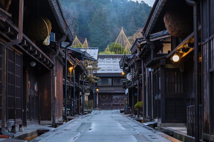Timeless Takayama Walking Tour: Private Two-Hour Walk Through Historic Streets photo 5