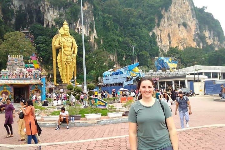 Full-Day Kuala Lumpur & Batu Caves Tour: City Highlights, Temples & Local Crafts photo 2