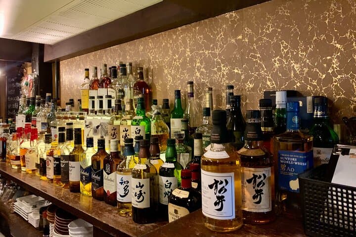Osaka Nights: Namba Pub Crawl with a Local Guide photo 2