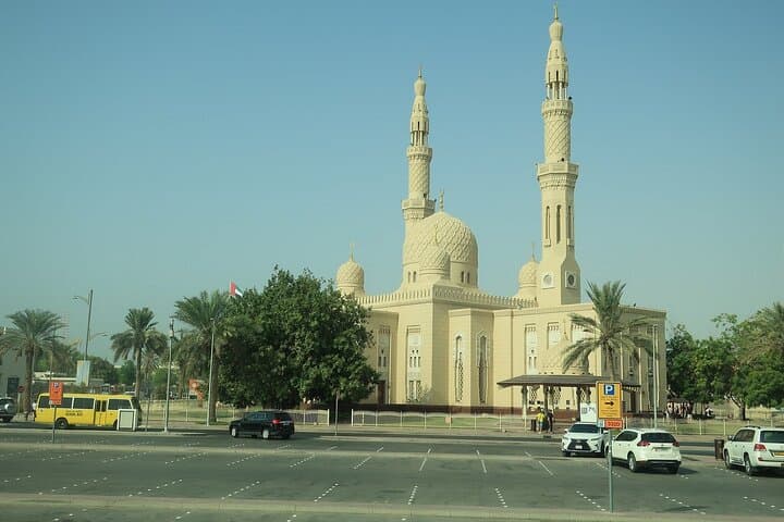 Inside Jumeirah Mosque: Private Two-Hour Cultural Tour with Transfers photo 3