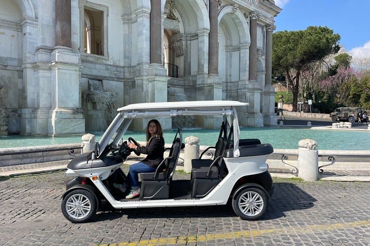 Private Golf Cart Highlights Tour in Rome: Colosseum, Pantheon & Hidden Gems photo 5