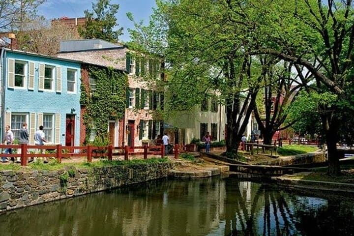 Georgetown Street Food Tour: A Local's Guide to D.C.'s Historic Eats photo 5