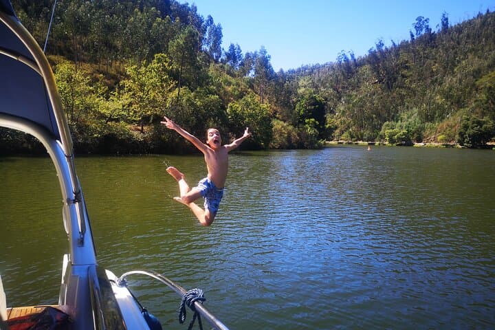 Private Douro River Boat Trip: Swim, Wine Tasting & Quiet Banks photo 4